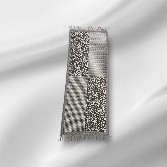 Chico's Jacquard Scarf Reversible Black & White Houndstooth & Polka Dot W/Fringe - Picture 8 of 9